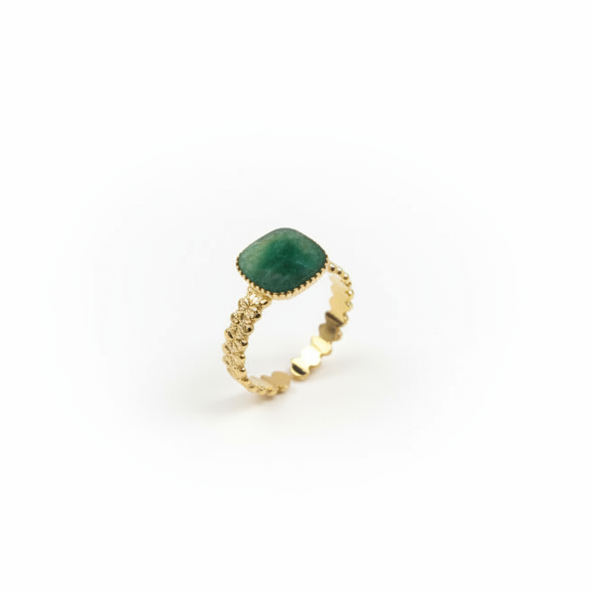 Bague Léa en acier inoxydable et sa pierre verte marbré polie