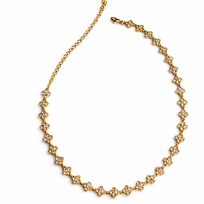 Collier Eden doré – Élégance lumineuse